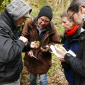 Mooskurs 2018-19_Teilnehmer bei der Mossbestimmung_Sd